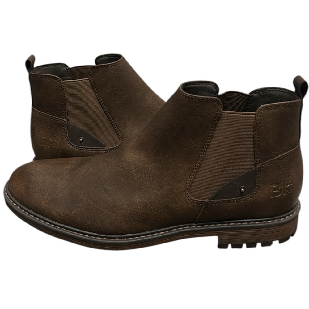 B-52 by Bullboxer Men's Franklin Chelsea Boot
